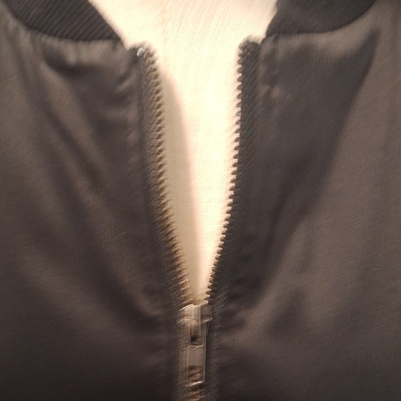 Vestique Black Ruffle Bomber Jacket - Picture 3 of 6